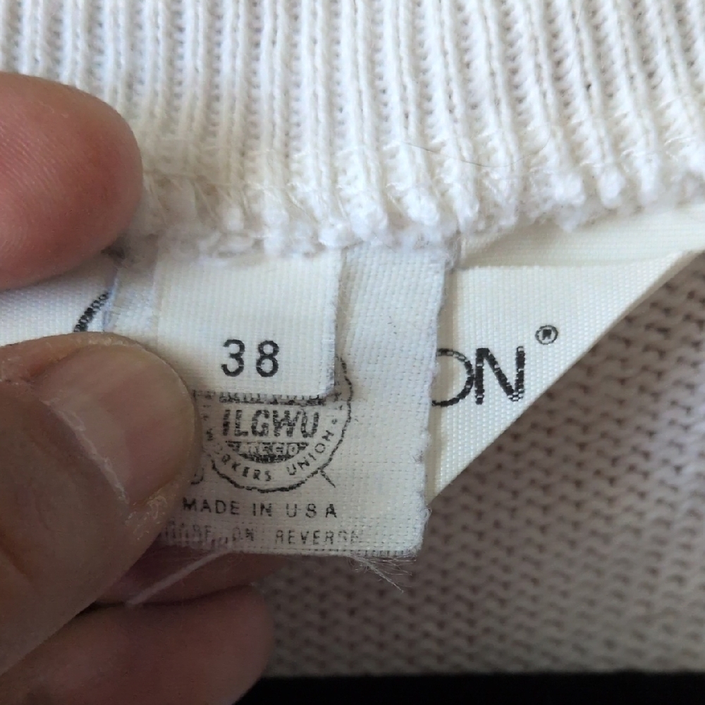 White Cable Knit Cardigan with V-Neck - Picture 4 of 5
